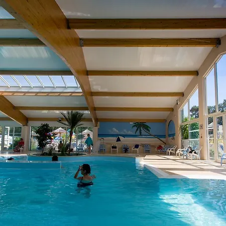 Camping Cote O - Quartier Privilege Les Sables De Cordouan مكان تخييم 4*