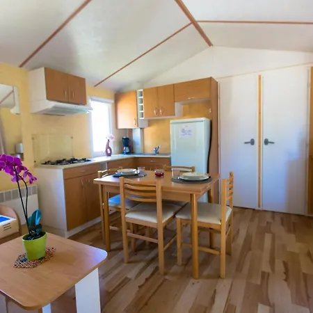 Camping Cote O - Quartier Privilege Les Sables De Cordouan 4*